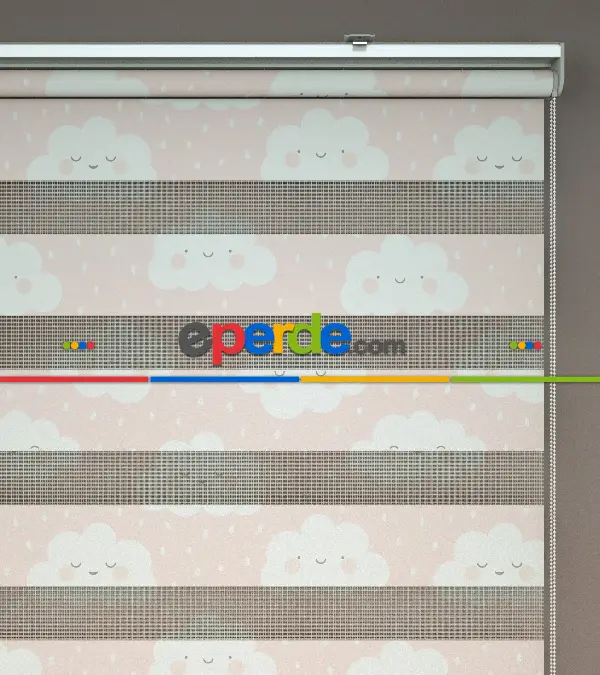 Bulut Desenli Baskılı Zebra Perde- Çok Renkli