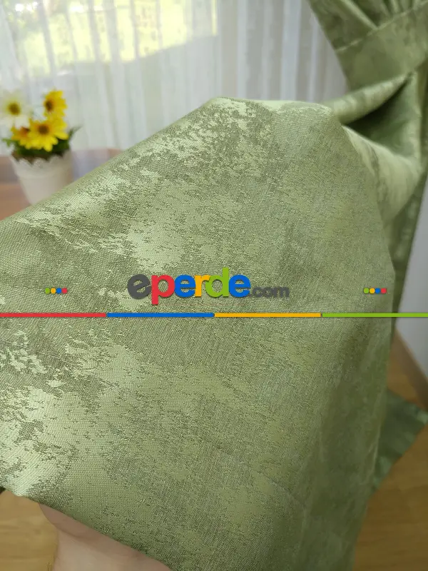 Patinedesenli Fıstık Yeşili - Katyonik Jakar Fon Perde- Fıstık Yeşili