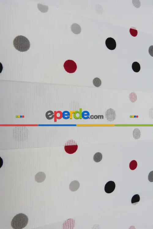 Renkli Basklı Çocuk Odası Zebra Perde- Siyah-kırmızı Koyu