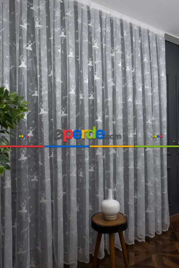 Balerin Desenli Ekru Renkli Kız Çocuk Odası İçin Tül Perde