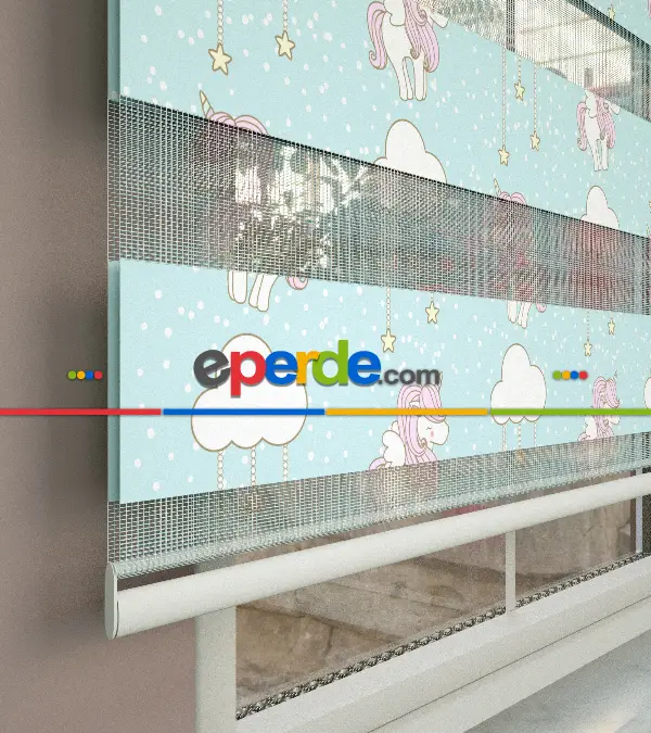 Unicorn Desenli Baskılı Zebra Perde- Çok Renkli