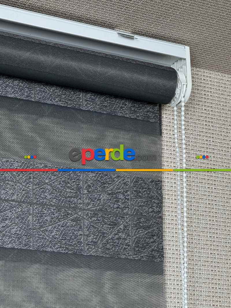 Mutfak Parlak Antrasit Gri Geometrik Jakar Dokuma Zebra Perde, Standart Metal Kasalı Yüksek Kalite Kornişe Kolay Montaj Seçenekli