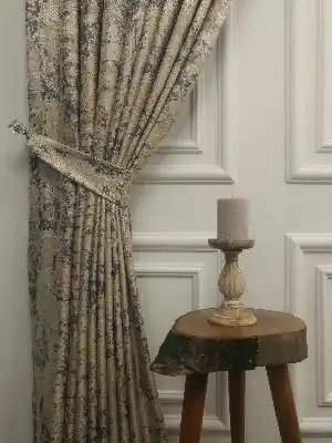 Antrasit Gri Bej Tonlarında Desenli Jakar Fon Perde En 150 Cm