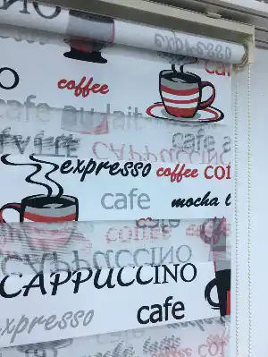 Mutfak Zebra Perde Cappuccino Desenli Zebra Perde - Siyah Kırmızı- Siyah Kırmızı