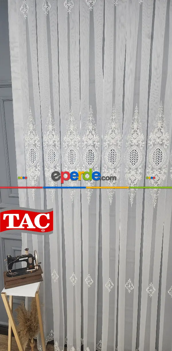 Taç Nakışlı Kort Damask Salon Model Tarz Tasarım Mega Exculusive