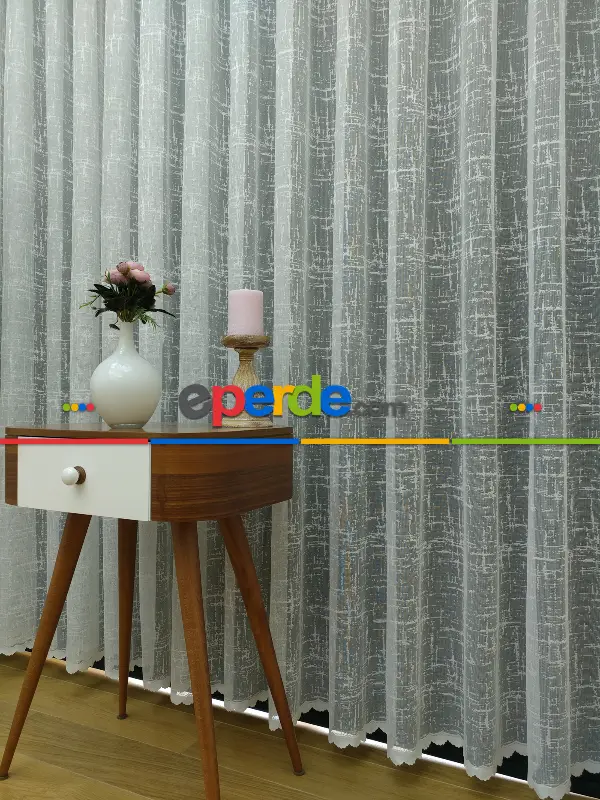 Modern Çizgiler Desenli Tül Perde- Beyaz