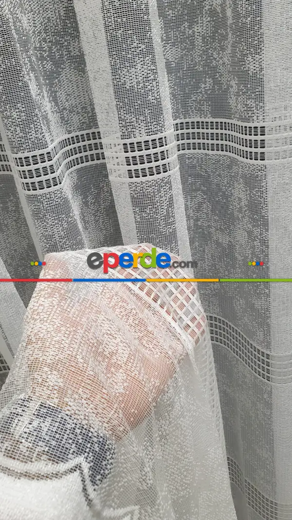 Spor Desen Tül Perde - Karlı Kareli Geometri Desenli - Ekru Açık Krem - Örme Tül