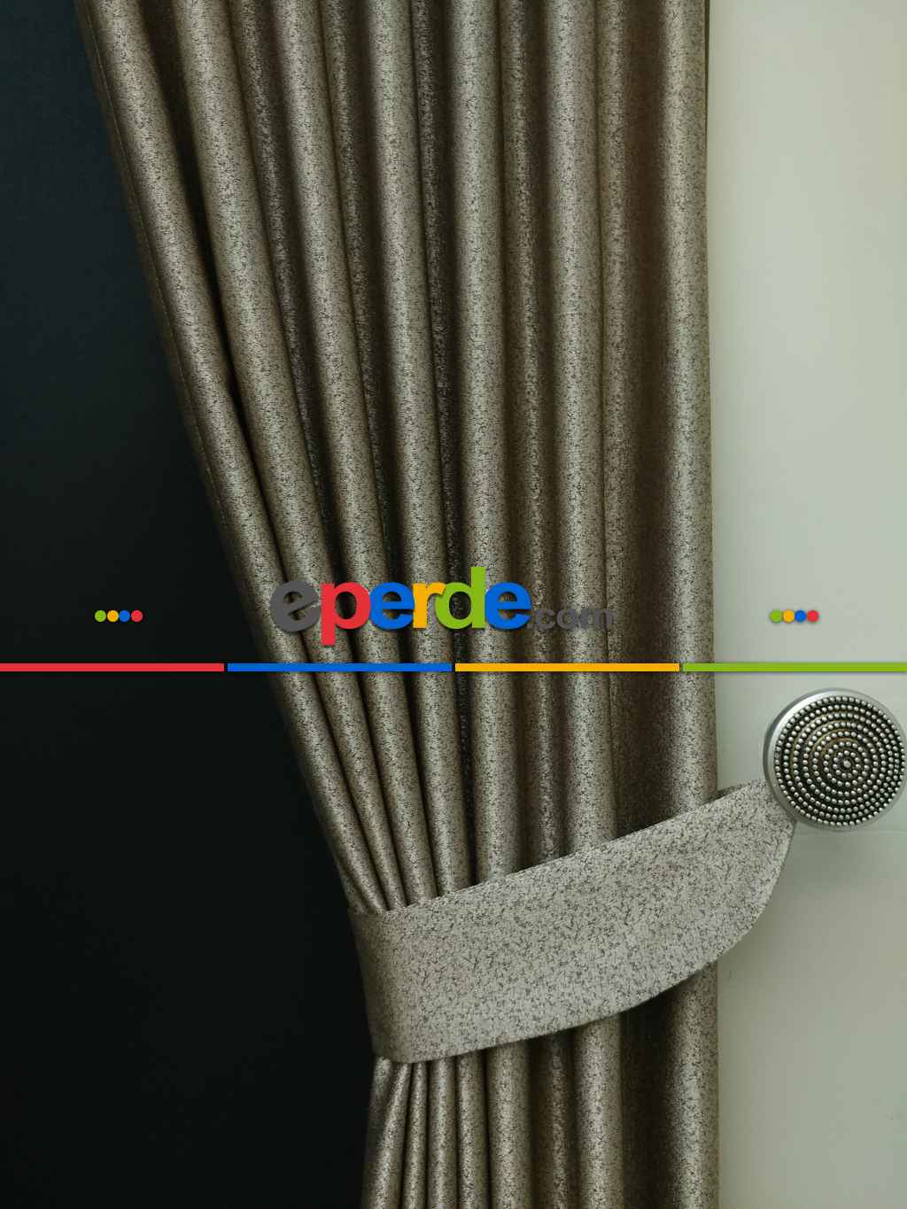 Kahve Çok Gramajlı Desenli Jakar Fon Perde