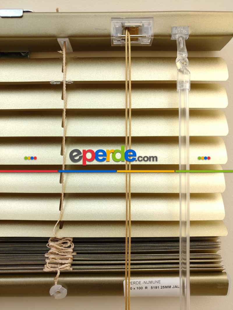 Mutfak Gold Altın - Alüminyum Jaluzi Perde - 25mm Kalınlığında- Altın