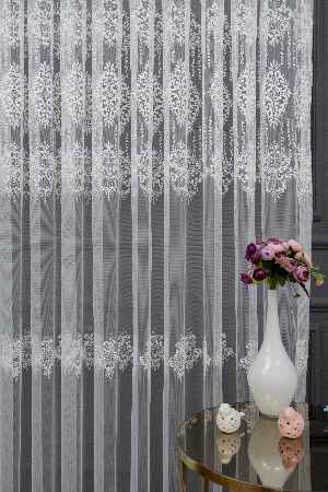 Taç Damask Sıra İşlemeli Ara Desenli Nakış İşlemeli Desen Tasarım Salon Tül Perdesi