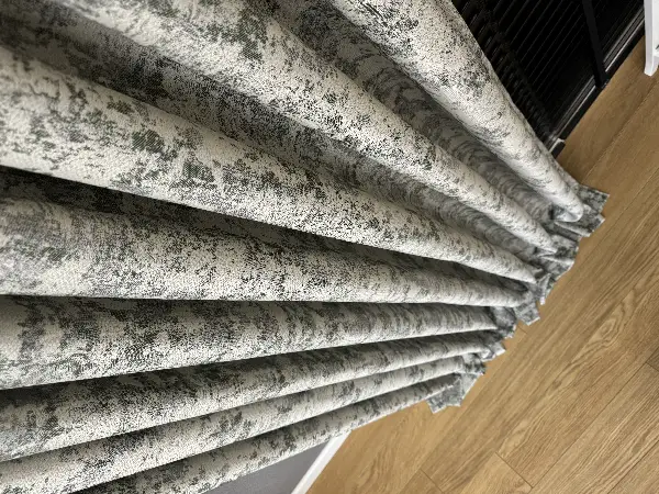 Bej Yeşil Desenli Jakar Fon Perde (285 En)- Yeşil Koyu Yeşil