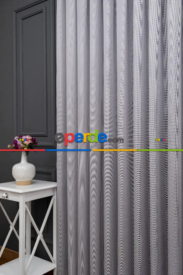 Yatak Odası - Açık Gri Renkli Kedi Tırmalamalarına Dayanaklı Tül Perde