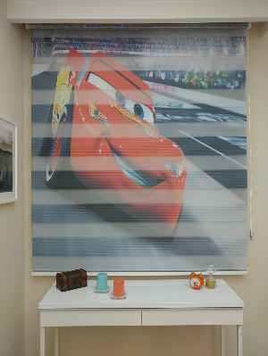 Erkek Çocuk Odası Perdesi Şimşek Mcqueen Arabalı Zebra Perde- Gri-Füme-Antrasit-Kırmızı-Sarı