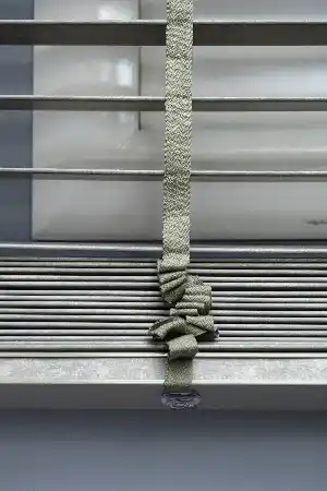 50 Mm Ahşap Jaluzi Perde - Kurdelalı - Redüktörlü- Haki