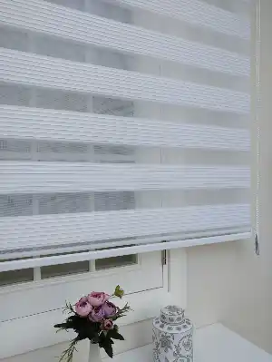 Beyaz Mutfak Perdesi Mekanizmalı Zebra Perde Plise- Beyaz