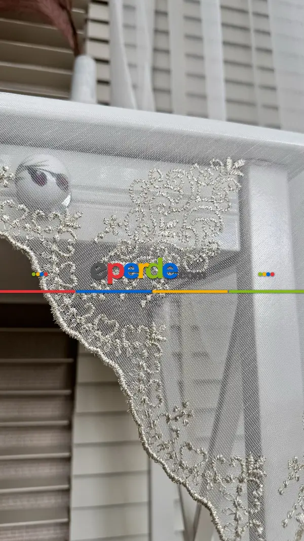 Ekru Altın Özel Dokuma, Özel İplik Brode İşlemeli Tül Perde - Ağır Gramajlı Premium Nakışlı