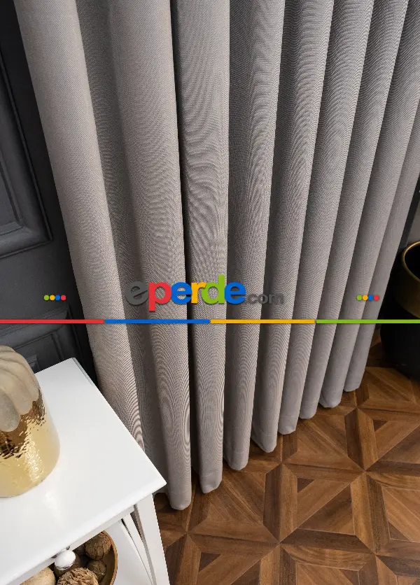 Salon - 2023 Trend Sade Ve Işıltılı Fon Perde