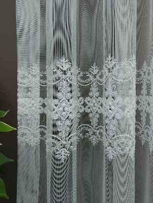 Favori Brode Perde 5 Yıl Kullanım Garantili Zemin, 679- Ekru