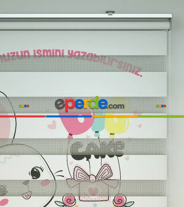 Sevimli Tavşancık Desenli Özel Baskılı Zebra Perde- Çok Renkli