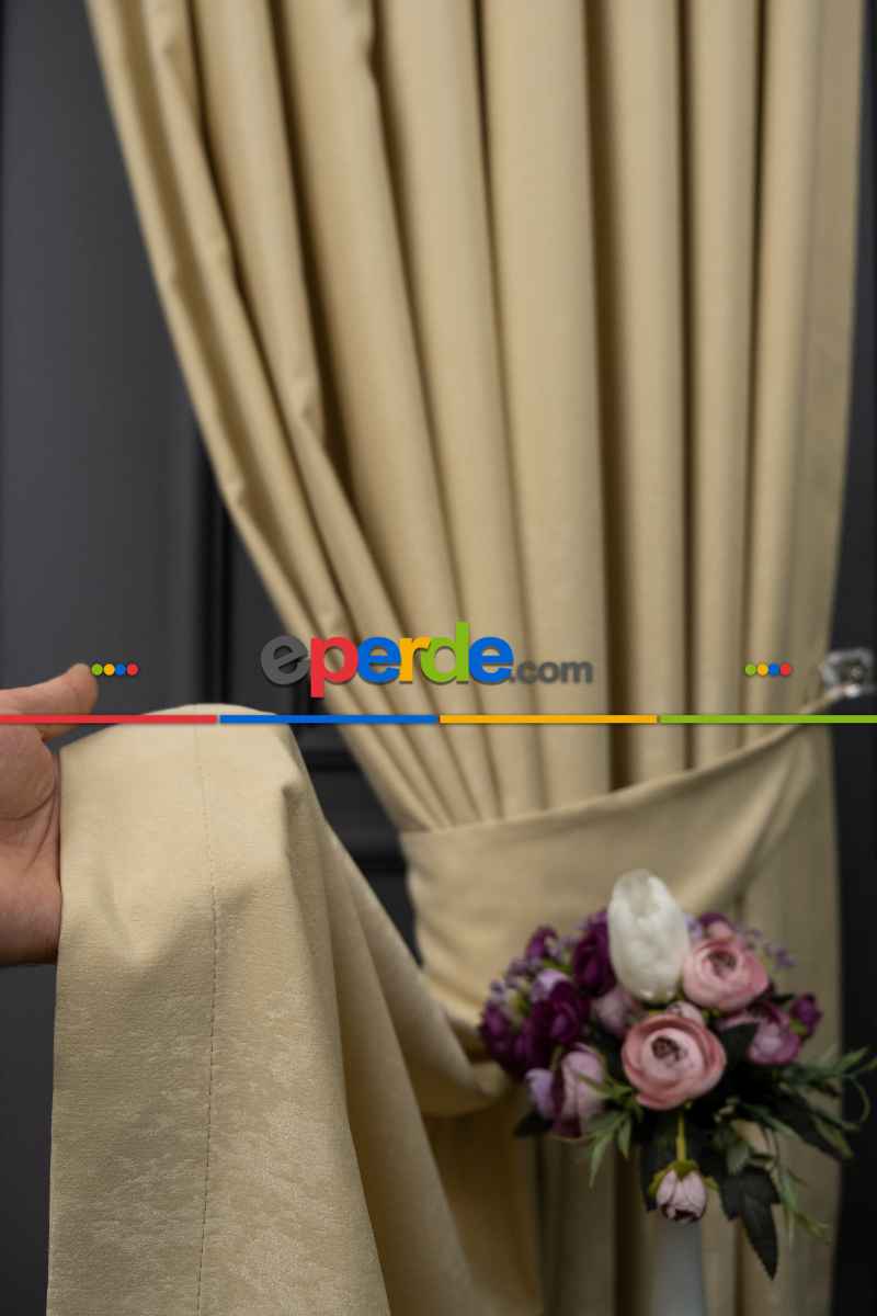 Salon - Soft Fon Perde Açık Bej Rengi Dökümlü En - Kum Beji