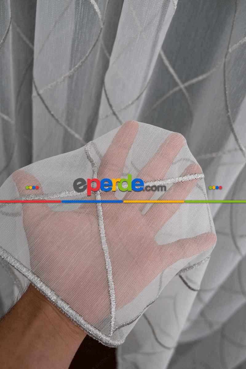 Yatak Odası - Geometik Desenli Tül Perde - Ekru - Gümüş