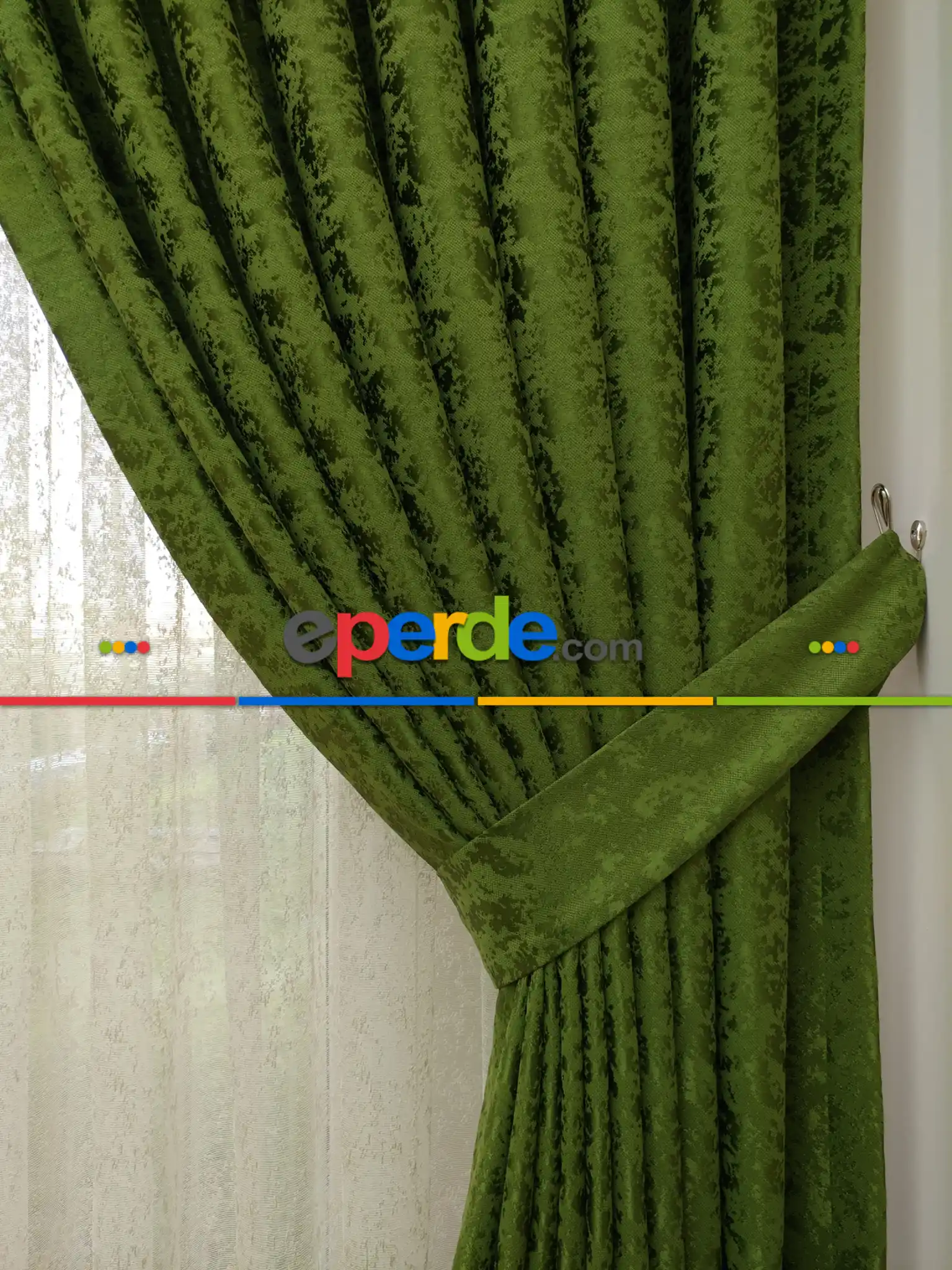 Çimen Yeşili Duz Jakar Fon Perde - Yeşil