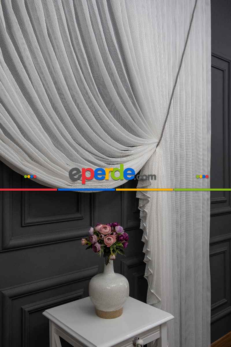 Salon Tül - Çizgili Zincir Tülden Yalancı Kruvaze - Halat İle Tülden Fon - Yana Toplamalı Tül - Kordon Toplama Tül - Çift Veya Tek Kanat - Kurşunlu Tül - Aksesuar İlave Ücretlidir - Renkleri Mevcut