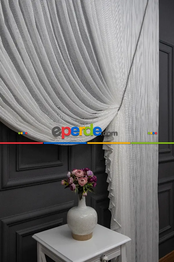 Mutfak Tül Çizgili Zincir Tülden Yalancı Kruvaze - Halat İle Tülden Fon - Yana Toplamalı Tül - Kordon Toplama Tül - Çift Veya Tek Kanat - Kurşunlu Tül - Aksesuar İlave Ücretlidir - Renkleri Mevcut