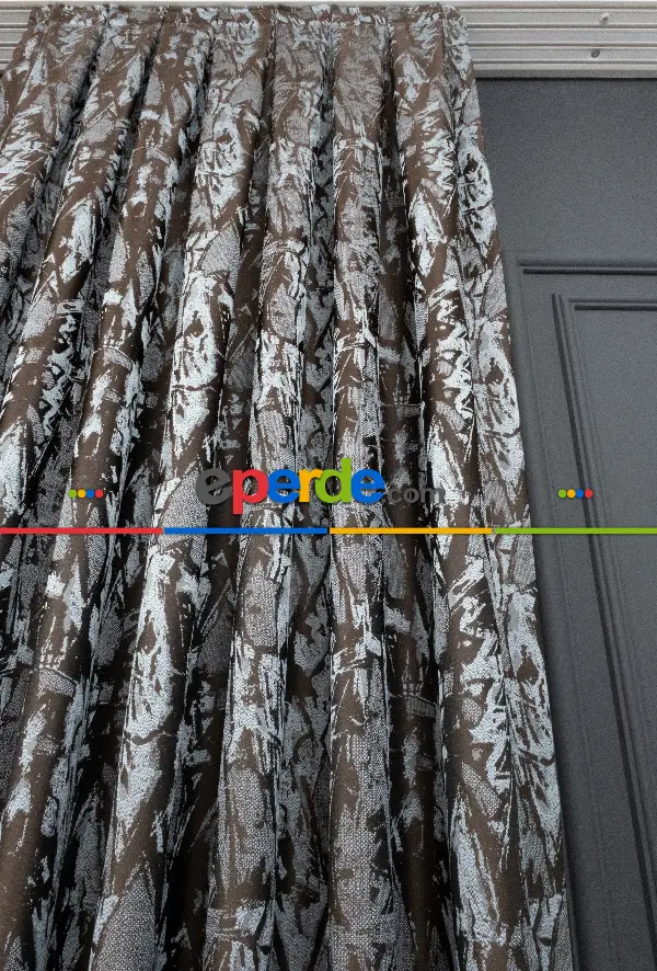 Yatak Odası - Jakar Dokuma Fon Perde Zemin Kahve(desen Açık Mavi) Renk