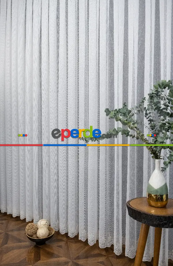 Şehrazat Fransız Danteli Etek Ucu Nakışlı Örme Tül Ekru