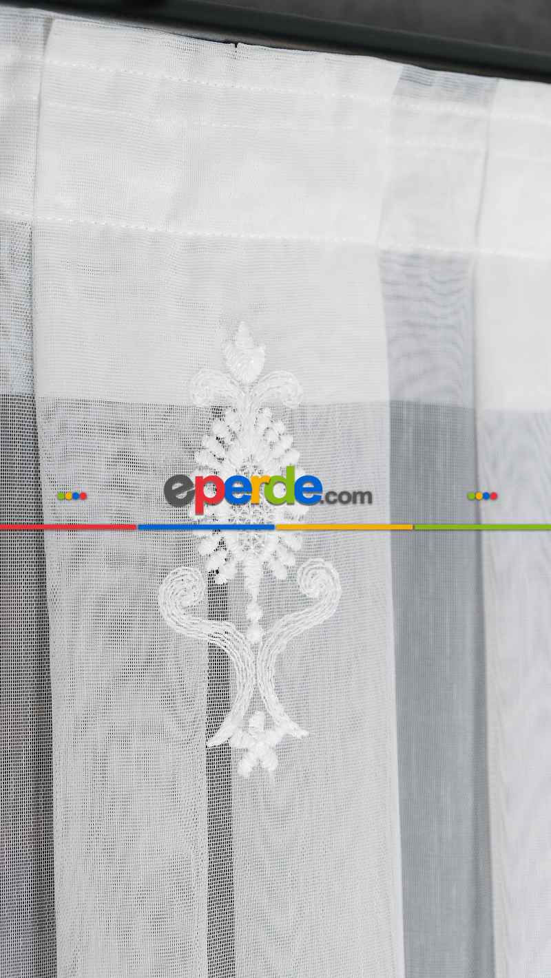 Şehrazat Beyaz Motif İşlemeli Ütü İstemez Salon Tül Perde