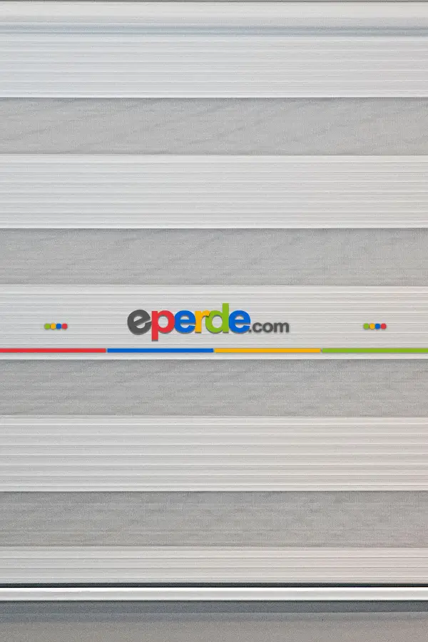 Brillant Beyaz/krem Boncuklu Boncuksuz Zebra Perde- Beyaz