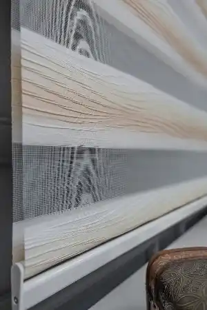 Mutfak- Zebra Perde - Degrade Renk Geçişli Kırık Pileli Zebra Perde