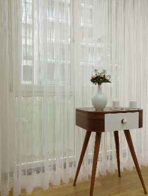 Etek Ucu Desenli Boyuna Çizgili Dantel Tül Perde- Ekru