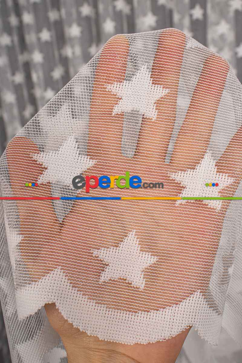 Bebek Odası -  Yıldız Desen Örme Tül Perde