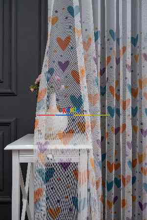 Hazır Ölçülü Petek Zemin Turuncu Ve Mavi Renkli Kalpler - Puantiye Desenli Grek Baskılı Tül Perde