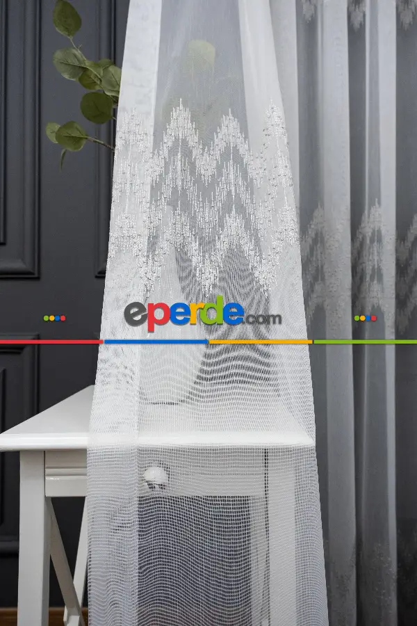 Tül Perde - Desenli Tül Perde - Salon Tül Perde - Etek Ucu Ve Ara Bantlı Gri Nakış İşlemeli Hudson Tasarım Tül Perde Modeli