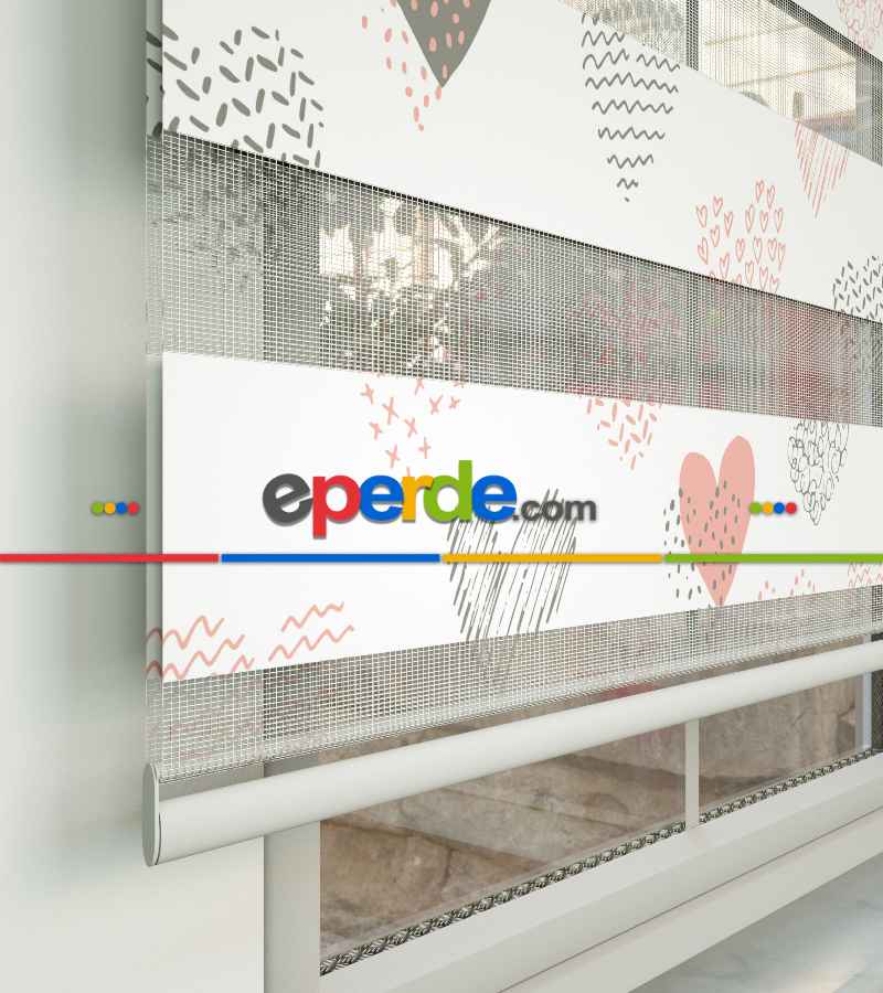Kalp Desenli Baskılı Zebra Perde- Çok Renkli