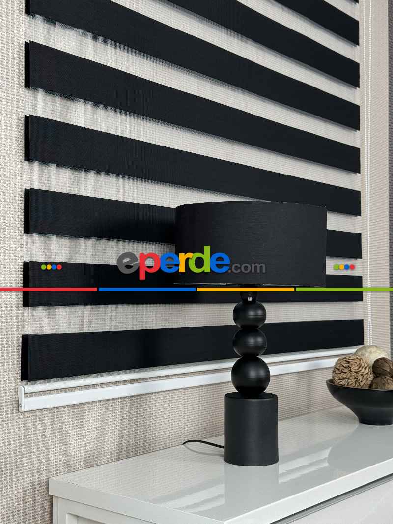 Mutfak Siyah Düz Zebra Perde, Standart Metal Kasalı Yüksek Kalite Kornişe Kolay Montaj Seçenekli