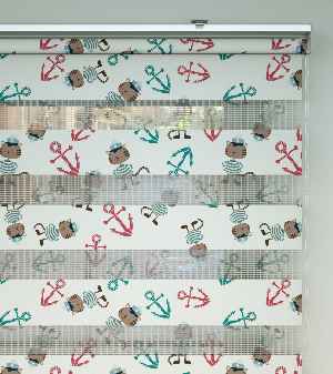 Bebek Odası Zebra -  Çapa Ve Denizci Kedi Desen Baskılı Zebra Perde- Yeşil-Kırmızı-Ekru