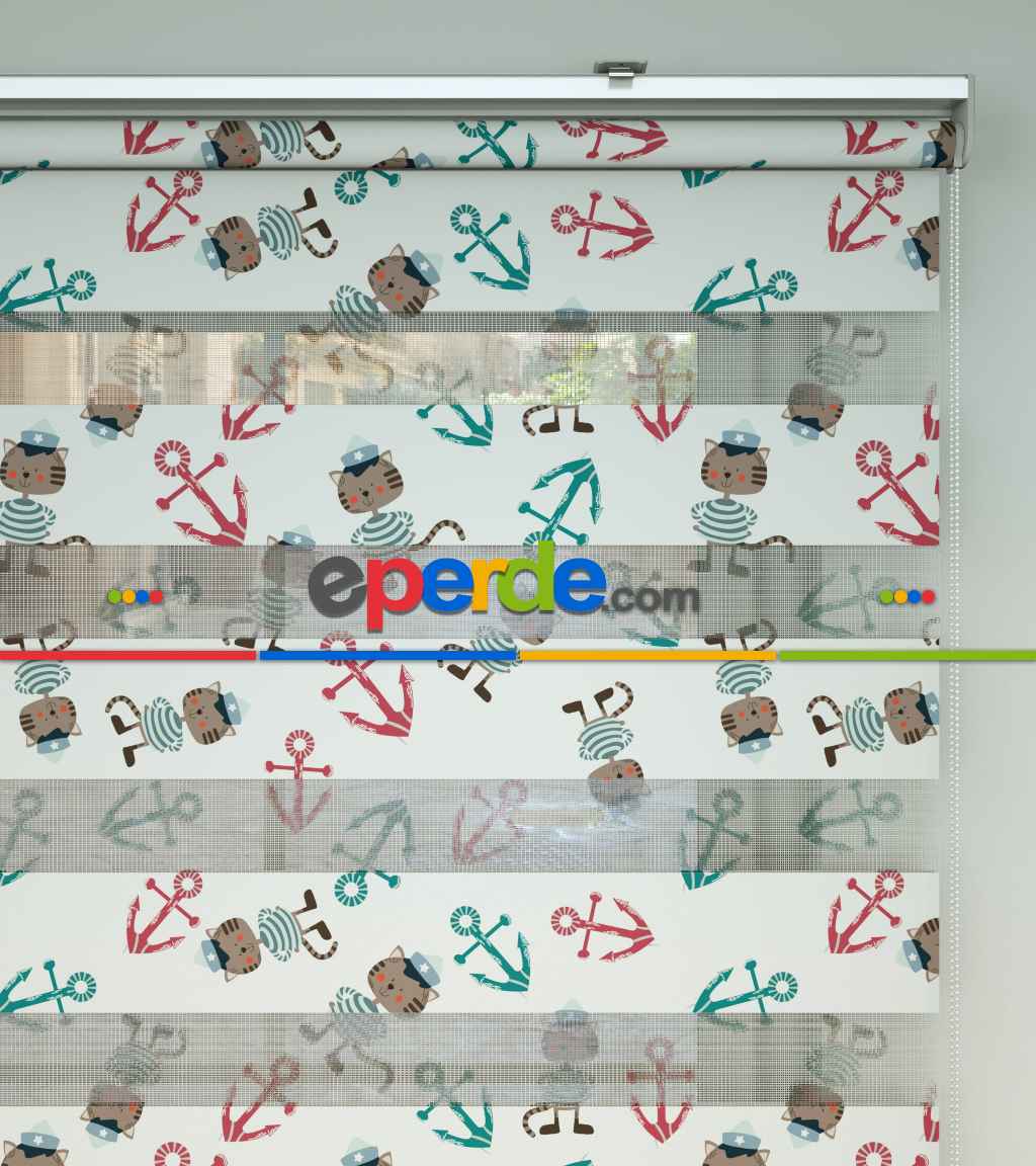 Bebek Odası Zebra -  Çapa Ve Denizci Kedi Desen Baskılı Zebra Perde- Yeşil-Kırmızı-Ekru