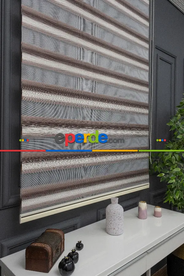 Oturma Odası - Zebra Perde - Degrade Vizon Renk Geçişli Kırık Pileli Zebra Perde, Vizon Kahverengi Krem Renklerde