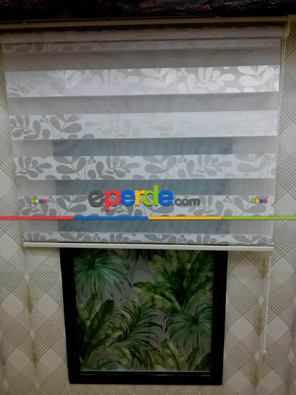 Mutfak - Yapraklı Zebra Perde- Beyaz