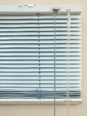 Açık Mavi Alüminyum Jaluzi Perde - 16mm Kalınlığında- Mavi Açık