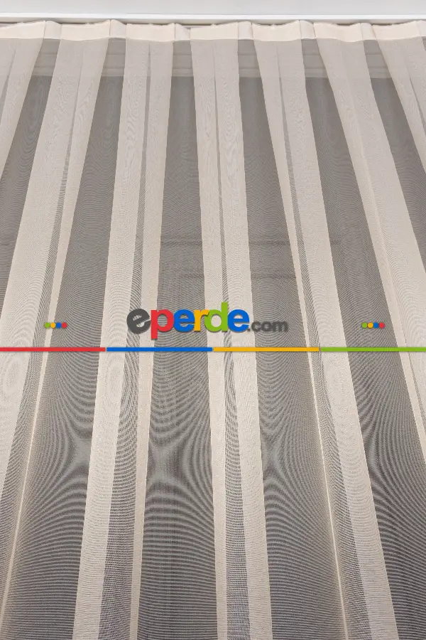 Arzenen Marka Doğal Yansımalarıyla Şık Görünümlü Kendinden Parlak, Renkli Tül Perde- Kum Bej