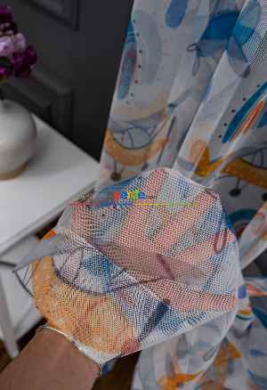 Hazır Ölçülü Petek Zemin Turuncu Ve Mavi Renkli Planör Uçak Desenli Grek Baskılı Tül Perde