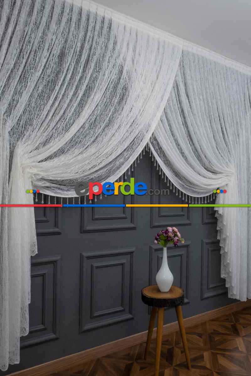 Kuvaze Modeleri Cam Kırığı Model Tasarım Yanki Tiyatro Model- Beyaz-ekru