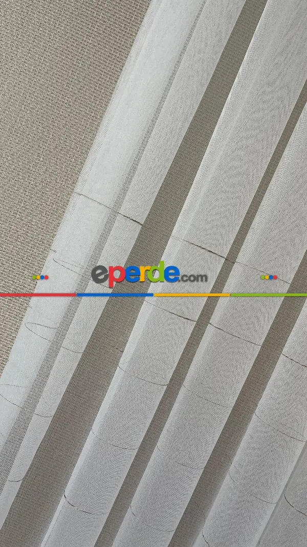 Salon - Yüksek Kalite Armür Tül Perde - Yarıya Kadar Kısmında Çizgilidir. Ütü İstemez