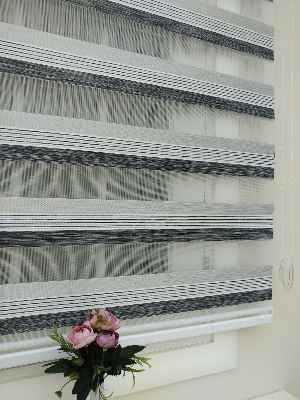 Gri - Siyah Detaylı Zebra Perde Zarif Bambu 2021- Siyah Gri