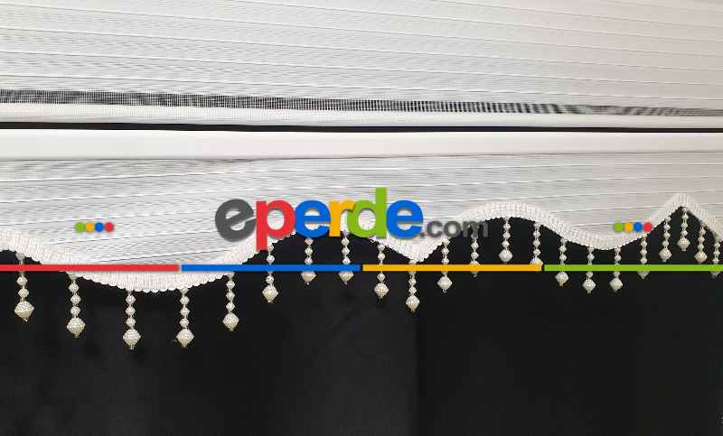 Brillant Böğürtlen Boncuklu Zebra Perde- Beyaz-krem